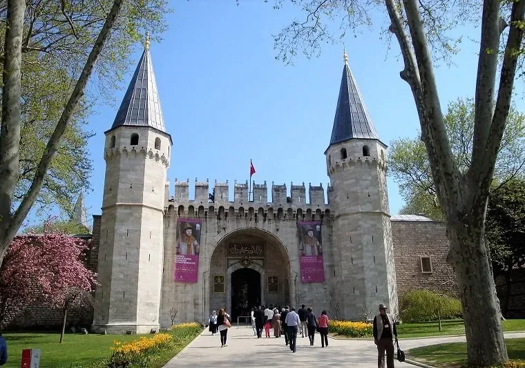 The Imperial Gate towers at the entrance to Topkapı Palace